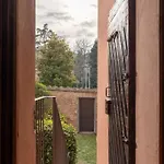 Apartment Saragozza Flat & Secret Garden *
