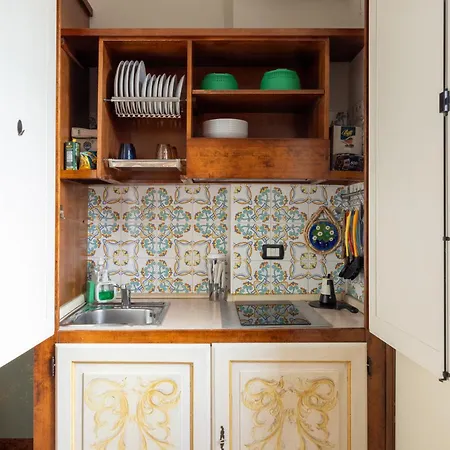 Saragozza Flat & Secret Garden *