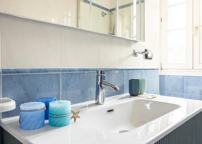 شقة Saragozza Flat & Secret Garden *