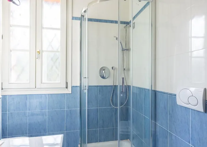 شقة Saragozza Flat & Secret Garden بولونيا