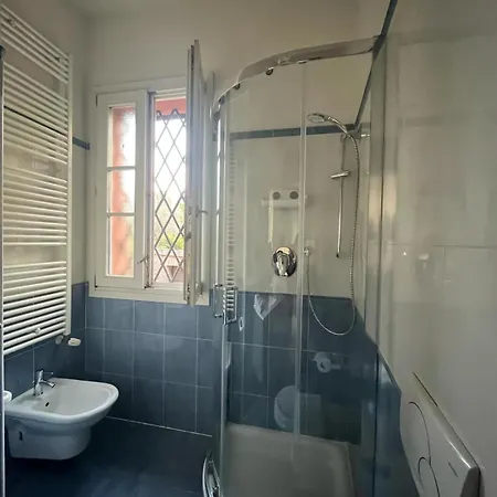 Saragozza Flat & Secret Garden Apartment